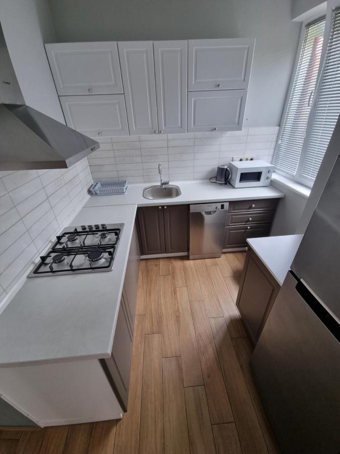Apartment By The Sheraton باتومي المظهر الخارجي الصورة